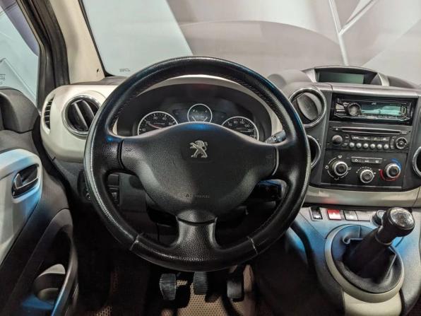 Peugeot Partner II Рестайлинг с пробегом 2013 года, цена 695 000 рублей, 128000 км, компактвэн, Автокод Объявления