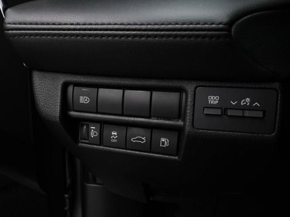 Toyota Avalon V с пробегом 2022 года, цена 3 475 000 рублей, 45594 км, седан, Автокод Объявления