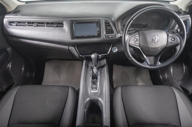 Honda Vezel I Рестайлинг с пробегом 2018 года, цена 1 899 000 рублей, 106000 км, внедорожник, Автокод Объявления