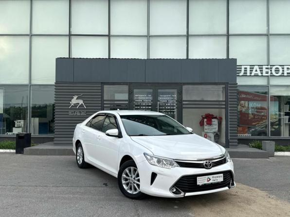 Toyota Camry VII (XV50) Рестайлинг 2 с пробегом 2017 года, цена 2 350 000 рублей, 215006 км, седан, Автокод Объявления