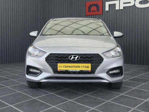 Hyundai Solaris II с пробегом 2017 года, цена 1 297 000 рублей, 94388 км, седан, Автокод Объявления