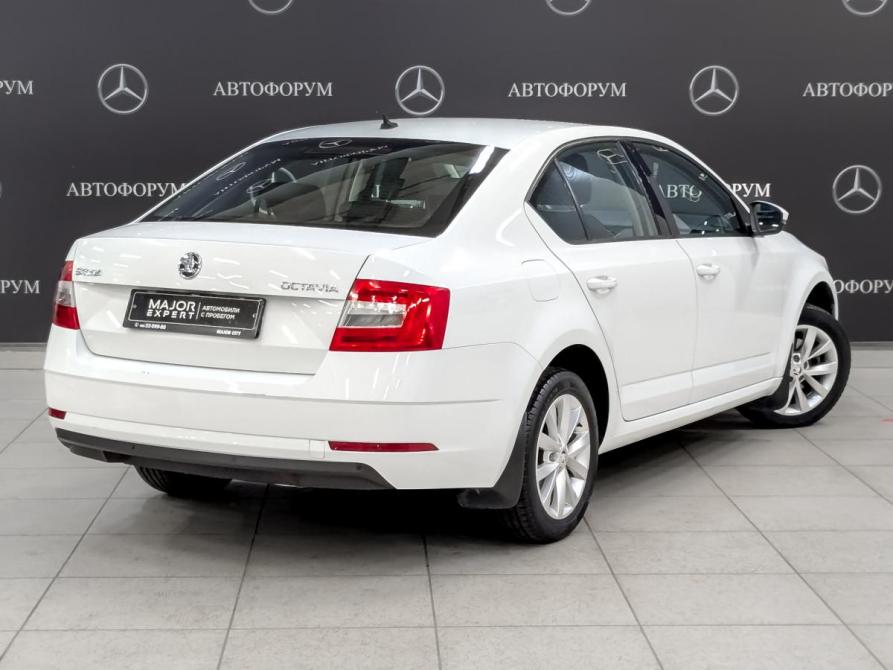 Skoda Octavia III (A7) Рестайлинг Москва  - изображение 5