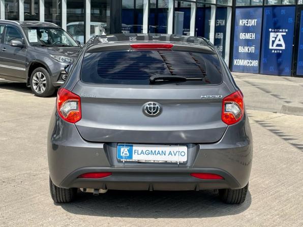 Brilliance H230 с пробегом 2015 года, цена 650 000 рублей, 59000 км, хэтчбек, Автокод Объявления