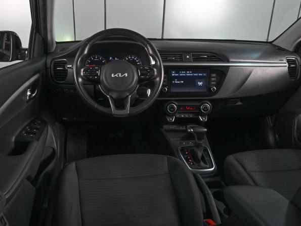Kia Rio IV Рестайлинг с пробегом 2022 года, цена 1 799 000 рублей, 126332 км, седан, Автокод Объявления
