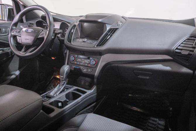 Ford Escape III Рестайлинг с пробегом 2019 года, цена 1 829 000 рублей, 65000 км, внедорожник, Автокод Объявления