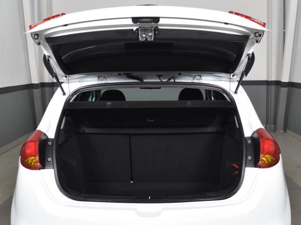 Kia Ceed II с пробегом 2013 года, цена 979 995 рублей, 176373 км, хэтчбек, Автокод Объявления