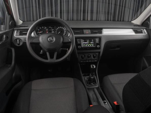 Skoda Rapid I с пробегом 2016 года, цена 1 159 000 рублей, 75370 км, лифтбек, Автокод Объявления