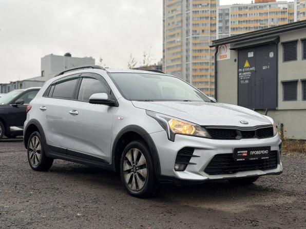 Kia Rio IV Рестайлинг с пробегом 2021 года, цена 1 365 000 рублей, 150000 км, хэтчбек, Автокод Объявления