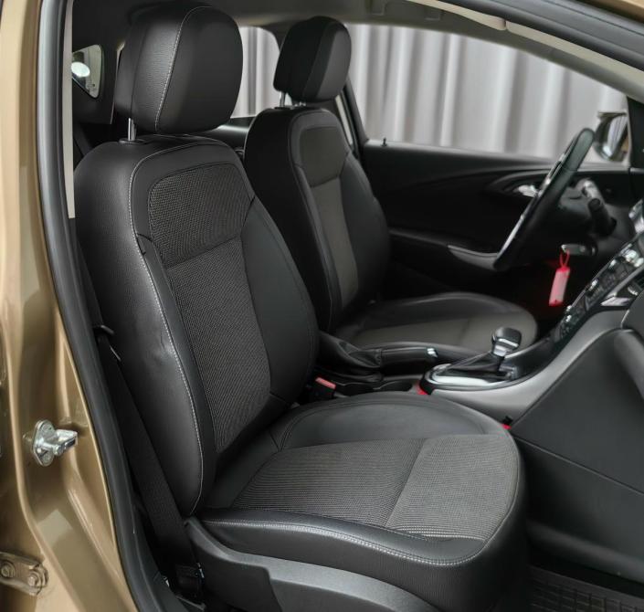 Opel Astra J Рестайлинг Подольск  - изображение 7