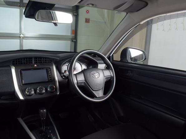 Toyota Corolla XI (E160 E170) Рестайлинг 2 с пробегом 2018 года, цена 1 425 995 рублей, 106241 км, универсал, Автокод Объявления