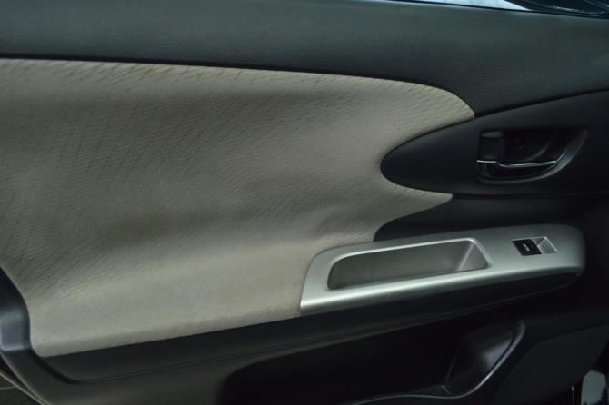Toyota Wish II с пробегом 2010 года, цена 1 075 000 рублей, 171690 км, минивэн, Автокод Объявления