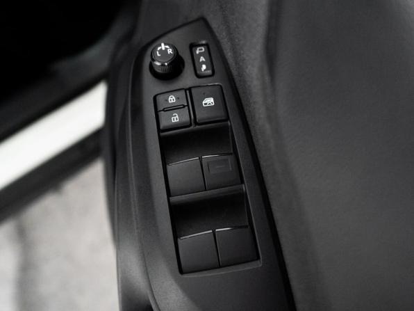 Toyota Yaris Cross I с пробегом 2022 года, цена 2 080 000 рублей, 32198 км, внедорожник, Автокод Объявления