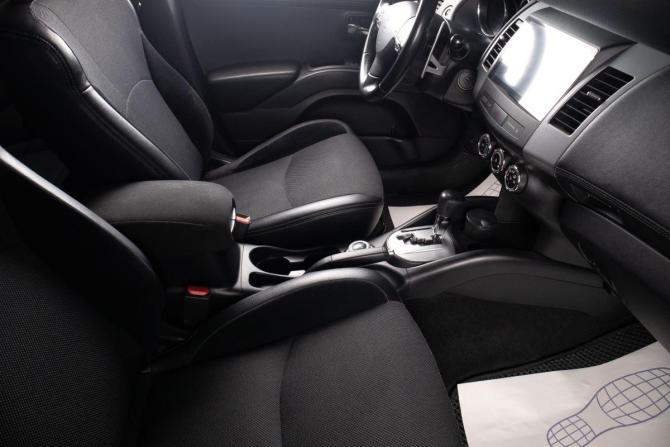 Peugeot 4007 с пробегом 2011 года, цена 919 000 рублей, 243657 км, внедорожник, Автокод Объявления