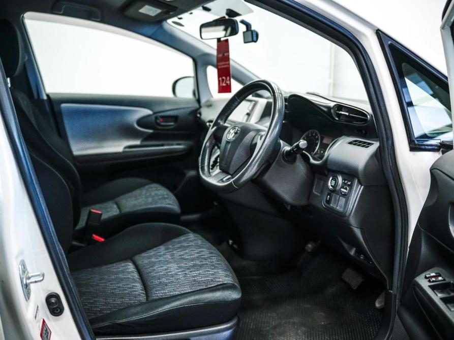 Toyota Wish II Рестайлинг Красноярск  - изображение 18
