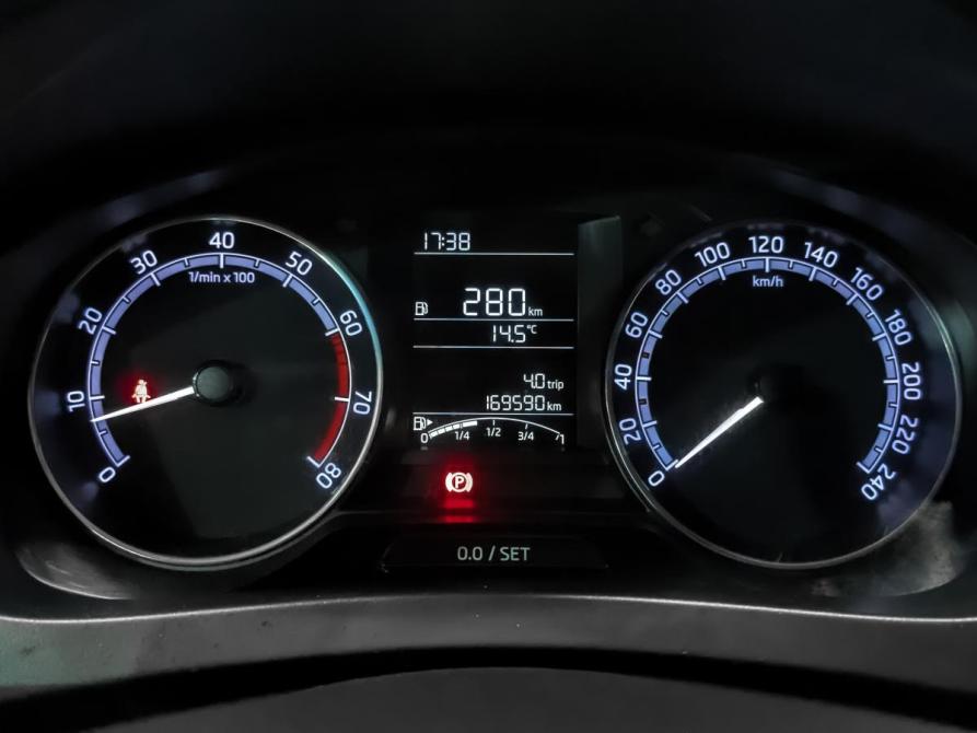 Skoda Rapid I Рестайлинг Москва  - изображение 16