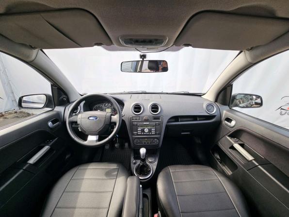 Ford Fusion I Рестайлинг с пробегом 2007 года, цена 469 000 рублей, 252832 км, хэтчбек, Автокод Объявления