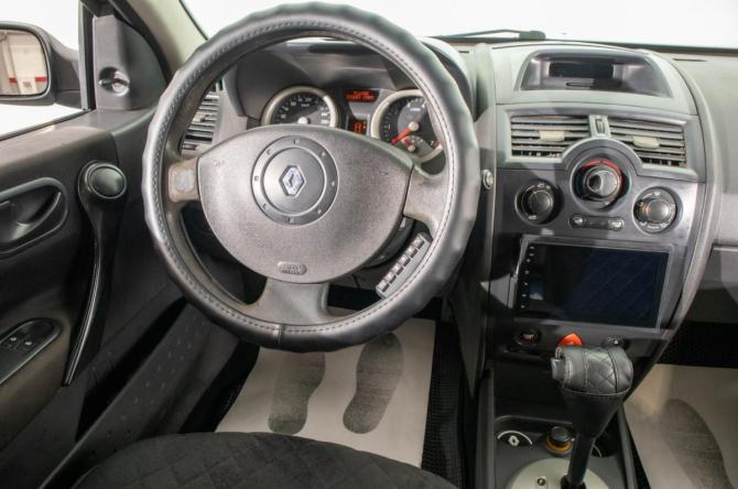 Renault Megane II с пробегом 2004 года, цена 359 000 рублей, 245900 км, седан, Автокод Объявления