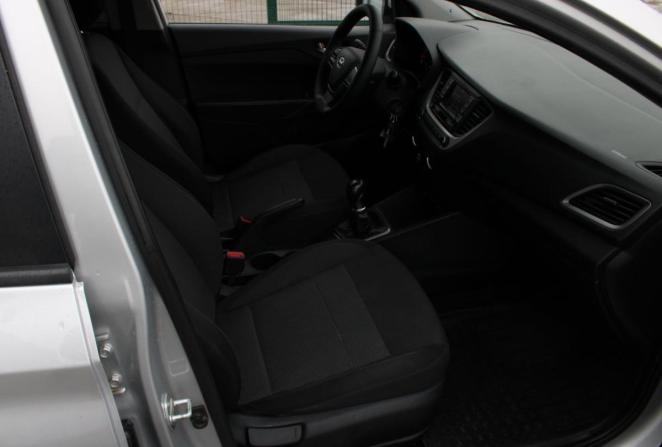 Hyundai Solaris II с пробегом 2018 года, цена 1 035 000 рублей, 138455 км, седан, Автокод Объявления