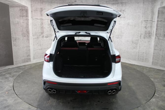 Geely Coolray I с пробегом 2021 года, цена 1 834 000 рублей, 43651 км, внедорожник, Автокод Объявления