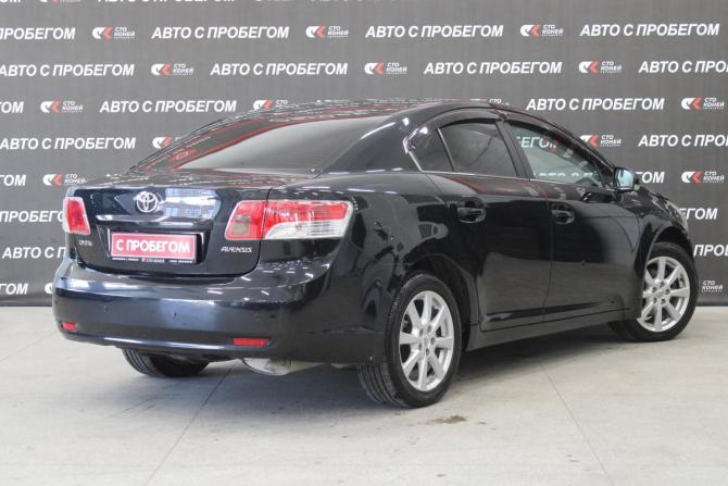 Toyota Avensis III с пробегом 2010 года, цена 1 249 000 рублей, 220000 км, седан, Автокод Объявления