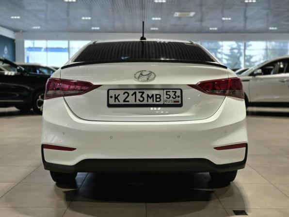 Hyundai Solaris II с пробегом 2019 года, цена 1 299 000 рублей, 147000 км, седан, Автокод Объявления