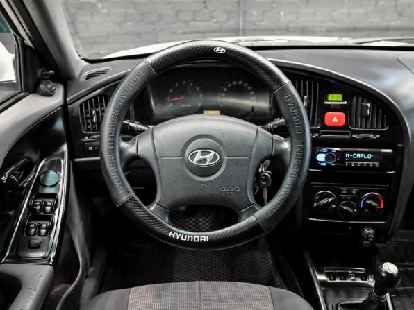 Hyundai Elantra III (XD2) Рестайлинг с пробегом 2005 года, цена 380 000 рублей, 173408 км, седан, Автокод Объявления