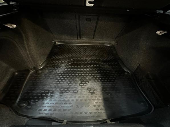Skoda Octavia II (A5) Рестайлинг с пробегом 2010 года, цена 840 000 рублей, 176360 км, лифтбек, Автокод Объявления