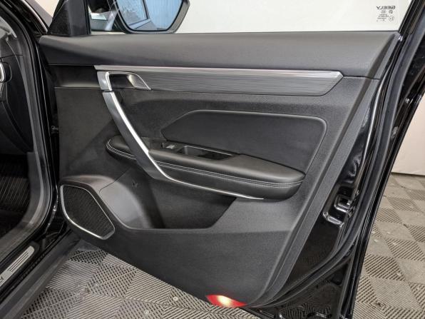 Geely Atlas Pro с пробегом 2023 года, цена 2 115 000 рублей, 57113 км, внедорожник, Автокод Объявления
