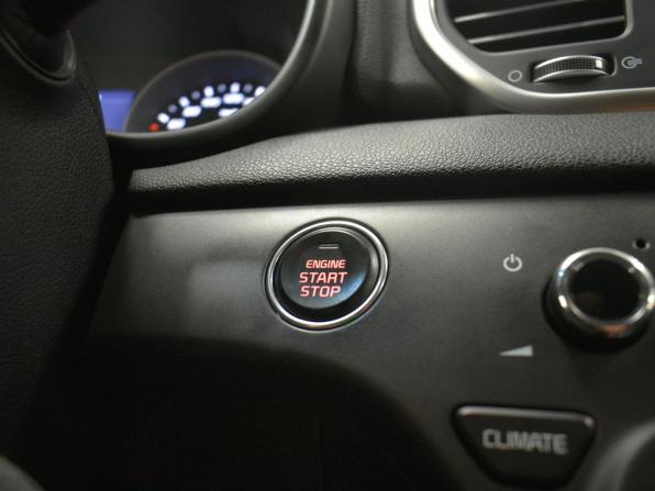 Kia Sportage IV Рестайлинг с пробегом 2021 года, цена 2 999 000 рублей, 63200 км, внедорожник, Автокод Объявления