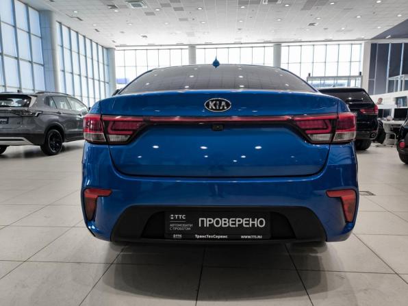 Kia Rio IV с пробегом 2018 года, цена 1 350 000 рублей, 111500 км, седан, Автокод Объявления