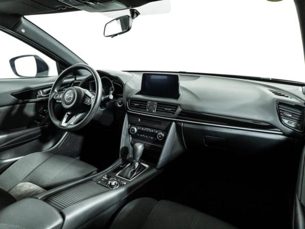 Mazda CX-4 I Рестайлинг с пробегом 2023 года, цена 2 800 000 рублей, 26827 км, внедорожник, Автокод Объявления