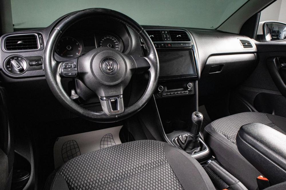Volkswagen Polo V Сургут  - изображение 12