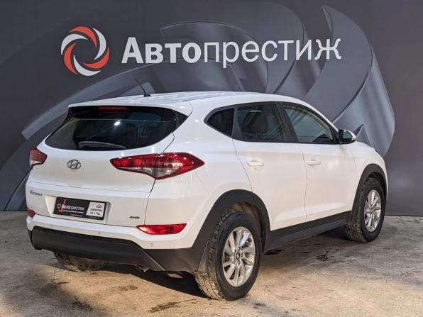 Hyundai Tucson III с пробегом 2016 года, цена 1 749 000 рублей, 179000 км, внедорожник, Автокод Объявления