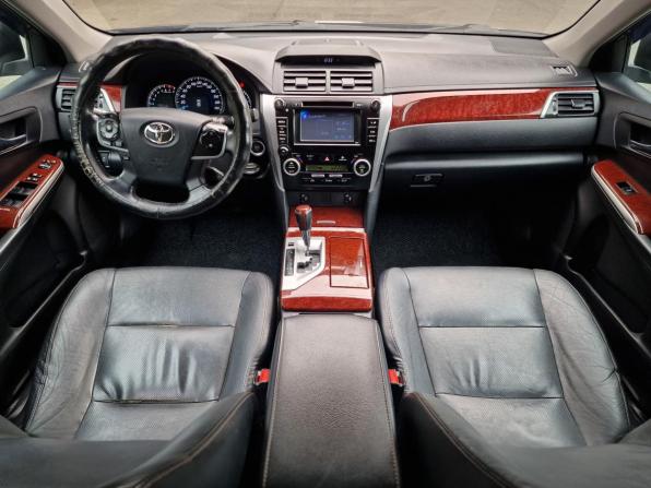 Toyota Camry VII (XV50) с пробегом 2013 года, цена 1 644 900 рублей, 270000 км, седан, Автокод Объявления