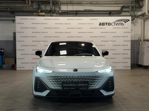 Changan UNI-V I с пробегом 2023 года, цена 2 199 000 рублей, 41200 км, лифтбек, Автокод Объявления