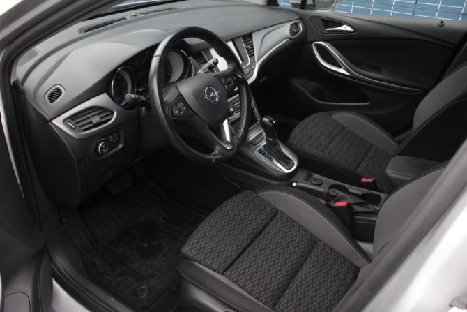 Opel Astra K Рестайлинг с пробегом 2020 года, цена 1 400 000 рублей, 109314 км, универсал, Автокод Объявления