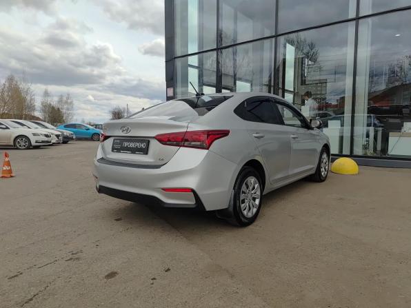 Hyundai Solaris II с пробегом 2019 года, цена 1 599 800 рублей, 39701 км, седан, Автокод Объявления