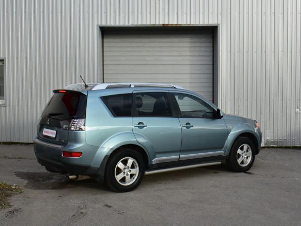 Mitsubishi Outlander II с пробегом 2007 года, цена 799 000 рублей, 345000 км, внедорожник, Автокод Объявления