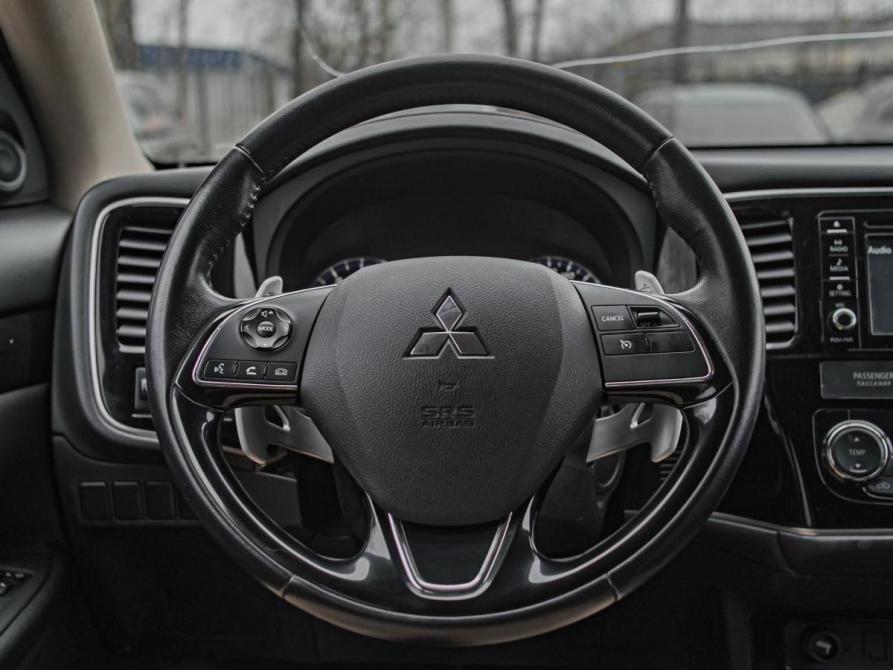 Mitsubishi Outlander III Рестайлинг 2 Санкт-Петербург  - изображение 7
