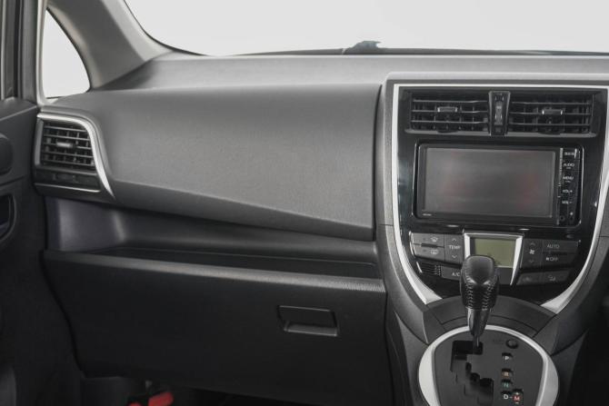 Toyota Ractis II с пробегом 2014 года, цена 1 299 000 рублей, 166000 км, хэтчбек, Автокод Объявления