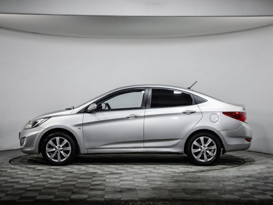 Hyundai Solaris I Санкт-Петербург  - изображение 8