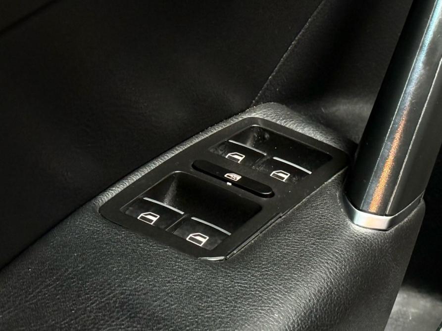 Volkswagen Passat (North America and China) I Рестайлинг Ижевск  - изображение 25