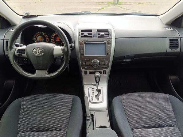 Toyota Corolla X (E140 E150) Рестайлинг с пробегом 2011 года, цена 960 000 рублей, 260000 км, седан, Автокод Объявления