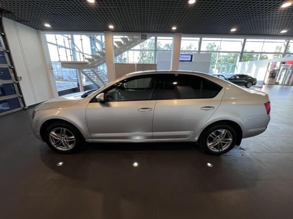 Skoda Octavia III (A7) с пробегом 2014 года, цена 1 085 000 рублей, 201292 км, лифтбек, Автокод Объявления