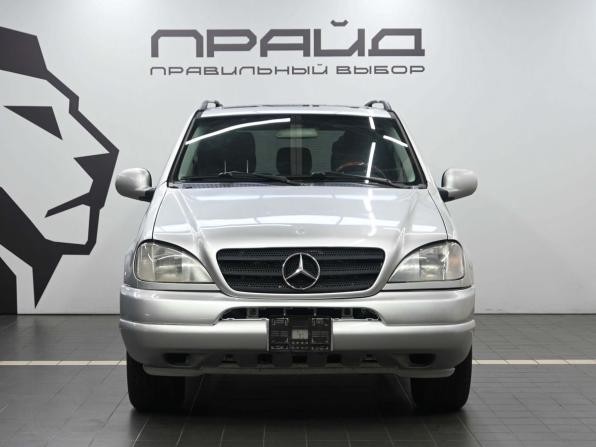 Mercedes-Benz M-Класс I (W163) с пробегом 2000 года, цена 709 900 рублей, 232000 км, внедорожник, Автокод Объявления