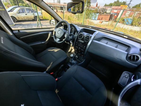 Renault Duster I Рестайлинг с пробегом 2018 года, цена 879 000 рублей, 269303 км, внедорожник, Автокод Объявления