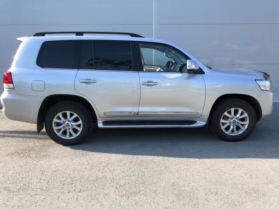 Toyota Land Cruiser 200 Series Рестайлинг 2 Екатеринбург  - изображение 5