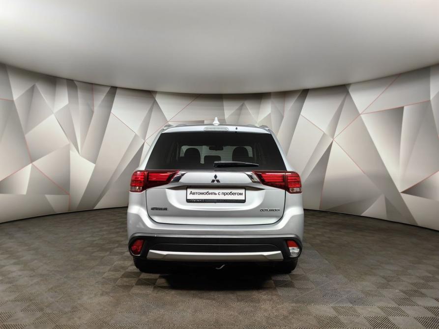 Mitsubishi Outlander III Рестайлинг 2 Москва  - изображение 8