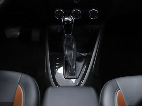 Lada (ВАЗ) Vesta I Рестайлинг (NG) с пробегом 2024 года, цена 1 580 000 рублей, 9888 км, седан, Автокод Объявления