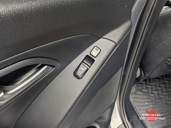 Hyundai ix35 I Рестайлинг с пробегом 2015 года, цена 1 368 000 рублей, 165000 км, внедорожник, Автокод Объявления